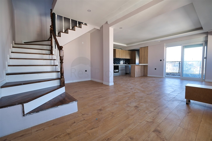 شقق دوبلكس 2+1 و 4+1 و 5+1 في حي سنان - أنطاليا 