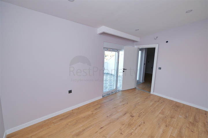 شقق دوبلكس 2+1 و 4+1 و 5+1 في حي سنان - أنطاليا 