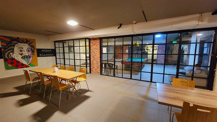 فندق من 57 غرفة في منطقة كيبيز-أنطاليا للبيع. 