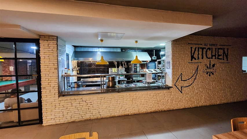 فندق من 57 غرفة في منطقة كيبيز-أنطاليا للبيع. 