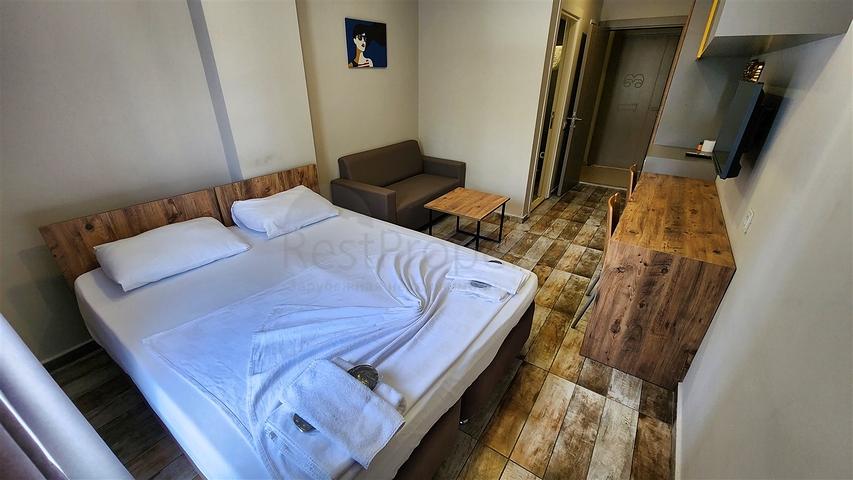 فندق من 57 غرفة في منطقة كيبيز-أنطاليا للبيع. 