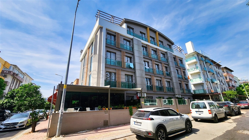 فندق من 57 غرفة في منطقة كيبيز-أنطاليا للبيع. 