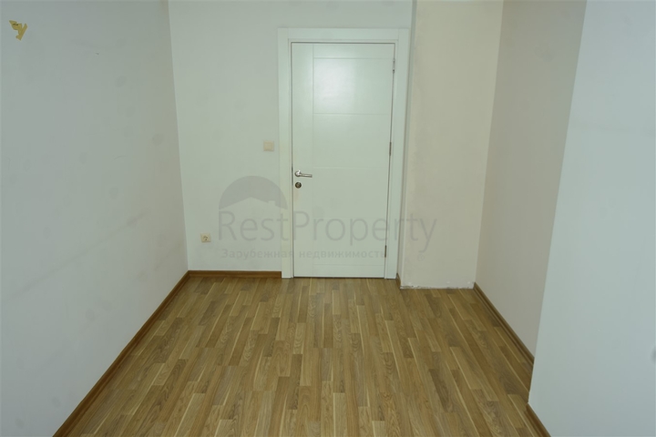 شقة 4 + 1 في حي سيتيلر أنطاليا 