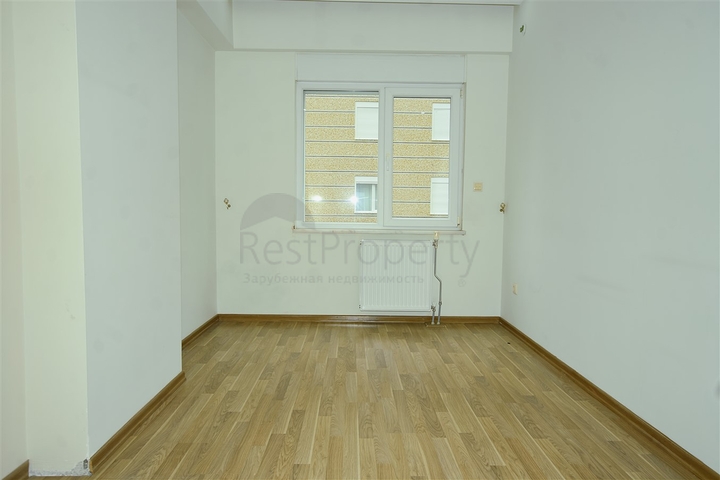 شقة 4 + 1 في حي سيتيلر أنطاليا 