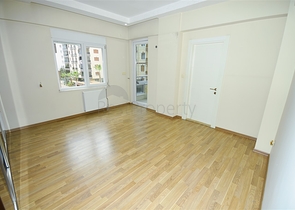 شقة 4 + 1 في حي سيتيلر أنطاليا 