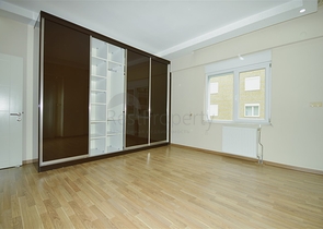 شقة 4 + 1 في حي سيتيلر أنطاليا 