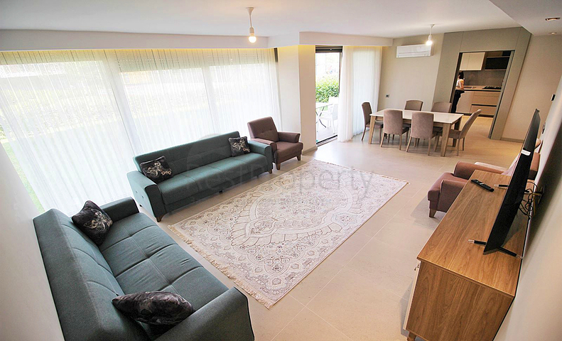 شقة 3 + 1 في حي سيتيلر أنطاليا 