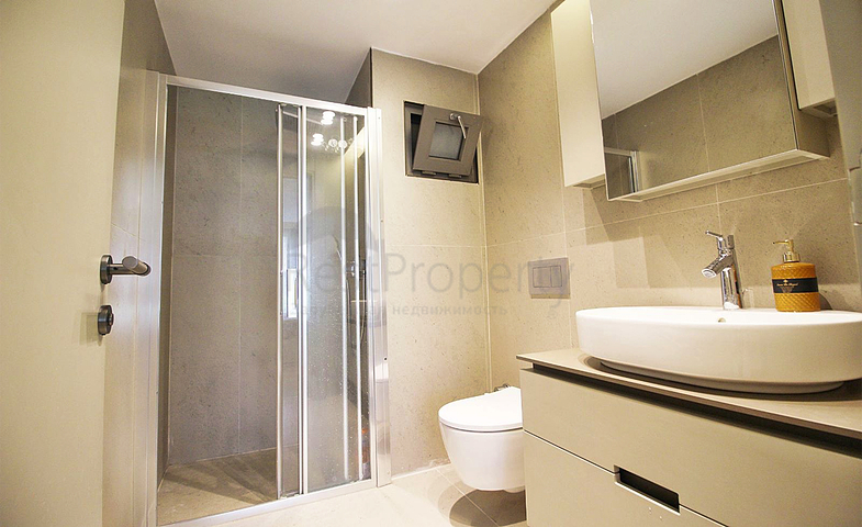 شقة 3 + 1 في حي سيتيلر أنطاليا 