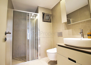 شقة 3 + 1 في حي سيتيلر أنطاليا 