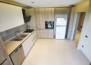 شقة 3 + 1 في حي سيتيلر أنطاليا 