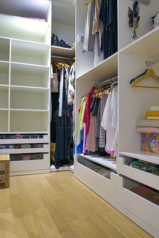 شقة دوبلكس 4 + 1 في حي زيومريوت - أنطاليا 