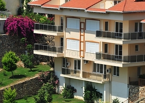 شقق و بنتهاوس بإطلالات بانورامية ساحرة على البحر في منطقة كارجي جاك من ألانيا