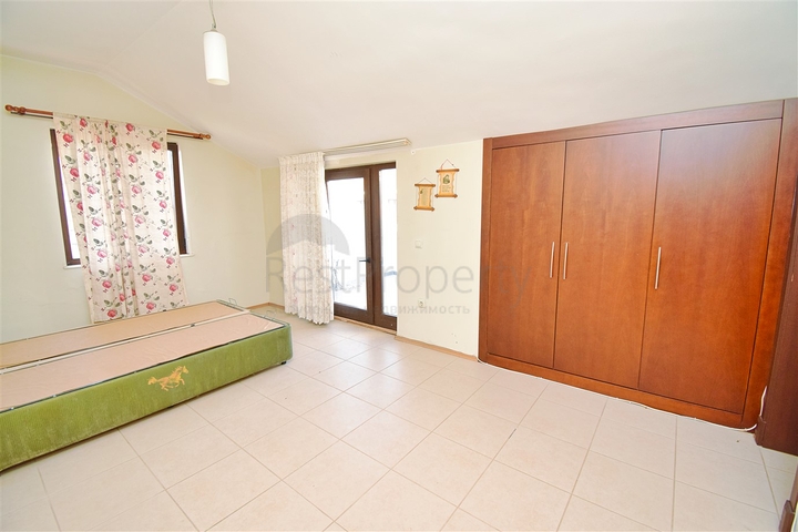 شقة 4+1 في حي أولوش-أنطاليا 