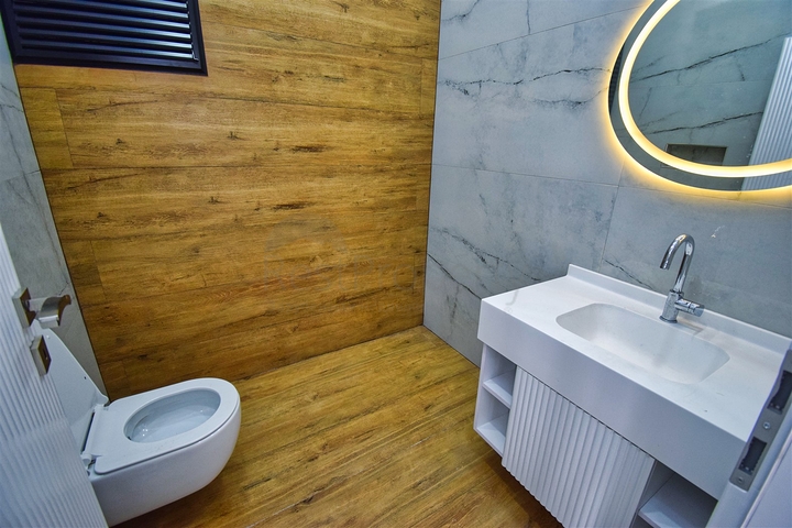 فيلا 5+1 في دوشيمالتي-منطقة أنطاليا 