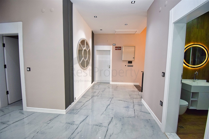 فيلا 5+1 في دوشيمالتي-منطقة أنطاليا 