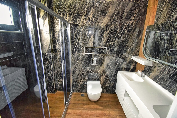 فيلا 5+1 في دوشيمالتي-منطقة أنطاليا 