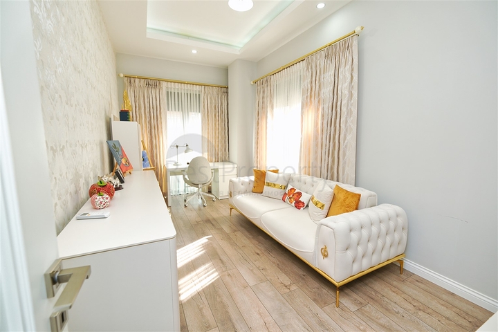 فيلا 5+1 في مولايوسوف - حي أنطاليا 