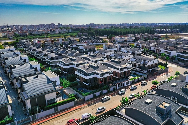 فيلا 5+1 في مولايوسوف - حي أنطاليا 