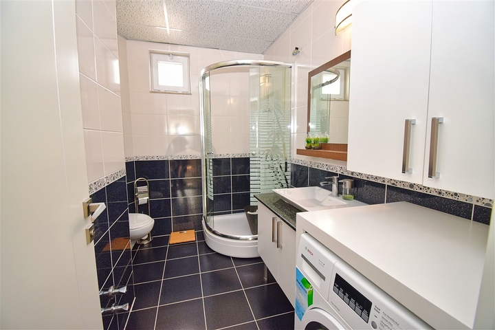 شقة دوبلكس 5 + 1 في الملايوسوف - حي أنطاليا 