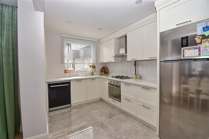 شقة دوبلكس 5 + 1 في الملايوسوف - حي أنطاليا 