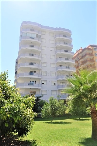 شقق على الساحل الأول في محمودلار