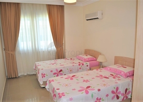 شقق على الساحل الأول في محمودلار