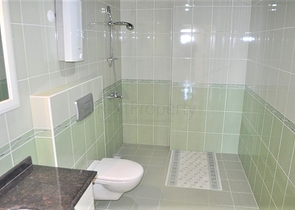 شقق على الساحل الأول في محمودلار