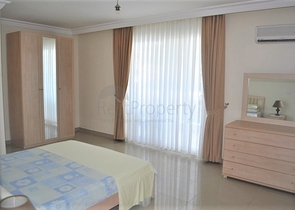 شقق على الساحل الأول في محمودلار