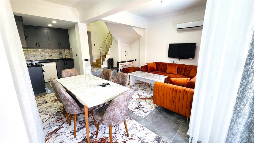 فيلا 4 + 1 في منطقة بيليك أنطاليا 