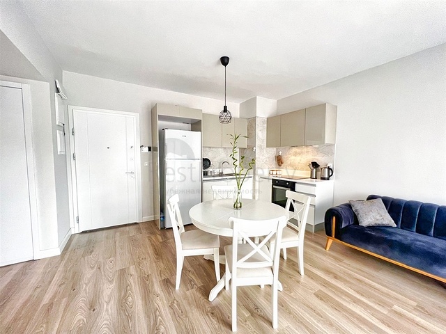 فيلا 4 + 1 في منطقة بيليك أنطاليا 