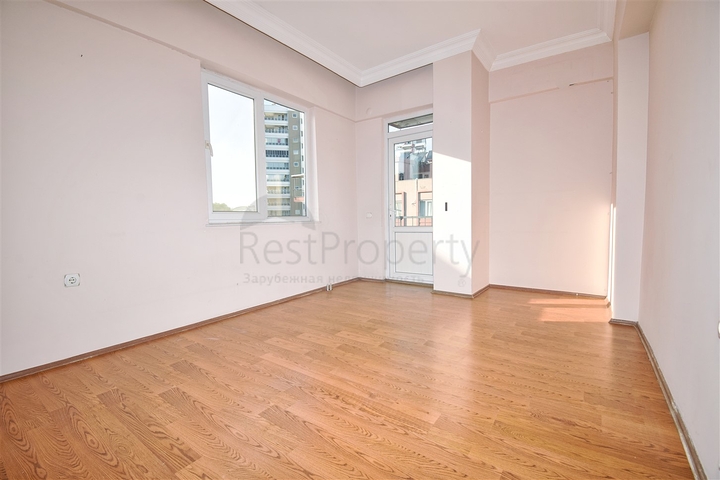 شقة 3+1 في حي ميدانكافاجي-أنطاليا 