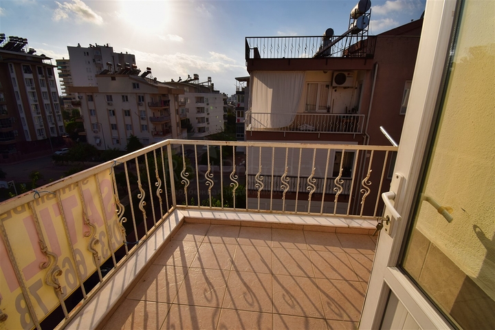 شقة 3+1 في حي ميدانكافاجي-أنطاليا 