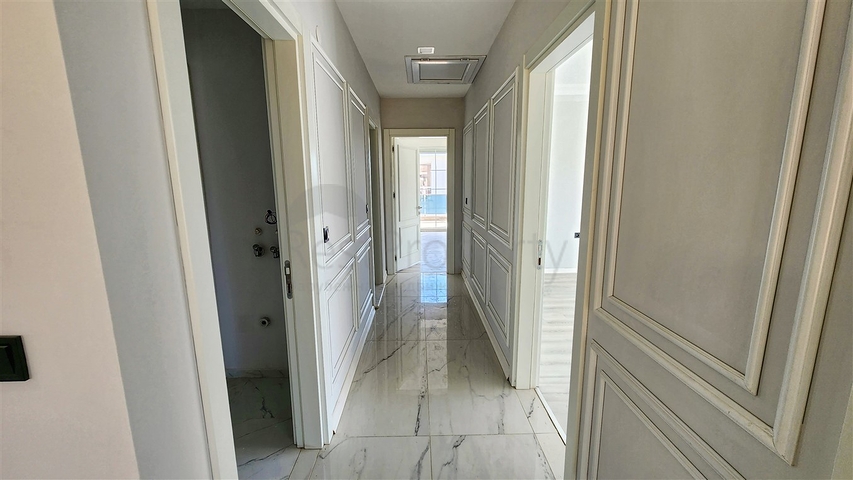 فيلا 5+1 في دوشيمالتي-منطقة أنطاليا 