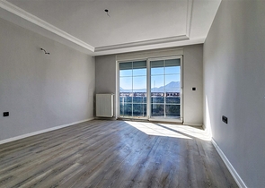 فيلا 5+1 في دوشيمالتي-منطقة أنطاليا 