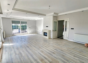 فيلا 5+1 في دوشيمالتي-منطقة أنطاليا 