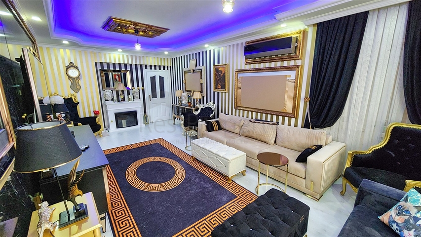 شقة 3+1 في حي توروسلار-أنطاليا 