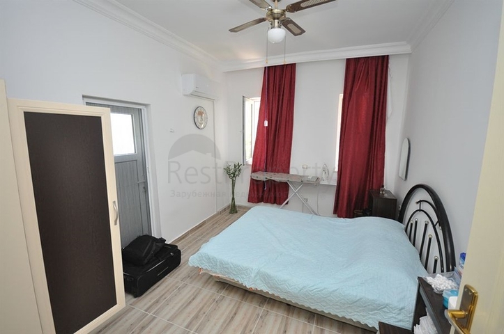 فيلا مفروشة مطلة على البحر 