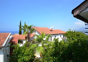 فيلا مفروشة مطلة على البحر 