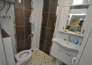 فيلا مفروشة مطلة على البحر 