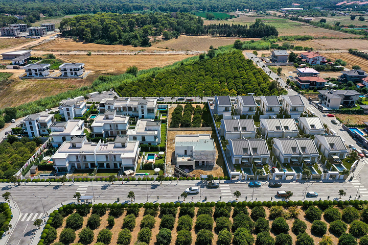 فلل 3+1 و 4 + 1 في منطقة سايد أنطاليا