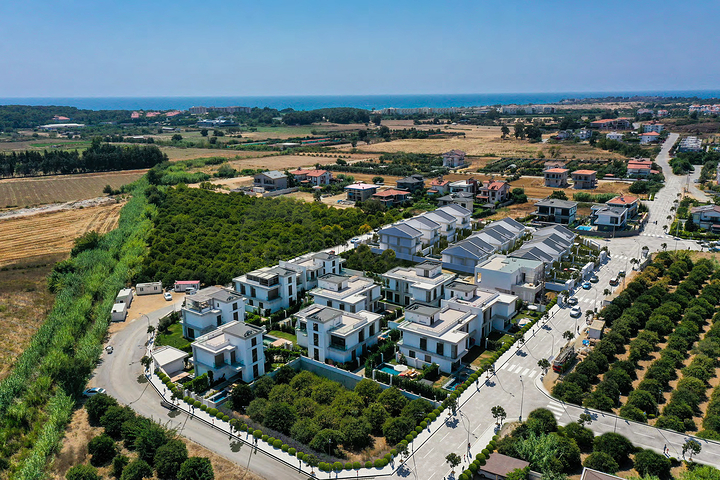 فلل 3+1 و 4 + 1 في منطقة سايد أنطاليا