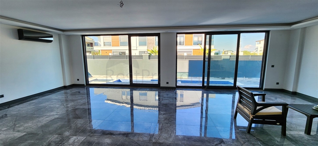 فيلا 5+1 في جوزيلوبا - حي أنطاليا 