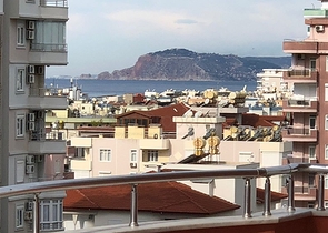 شقة مفروشة 2 + 1 تطل على الجبل والبحر