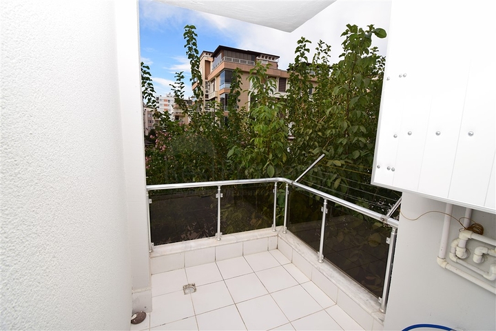 شقة 1+1 في حي ليمان-أنطاليا 