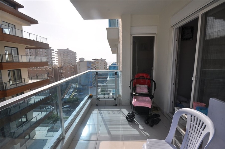 شقة 1+1 في محمودلار