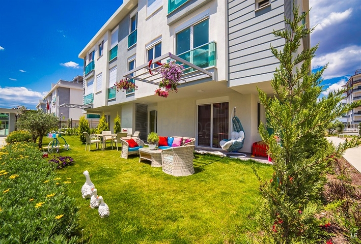 شقة 2+1 في حي ألتينوفا-أنطاليا 