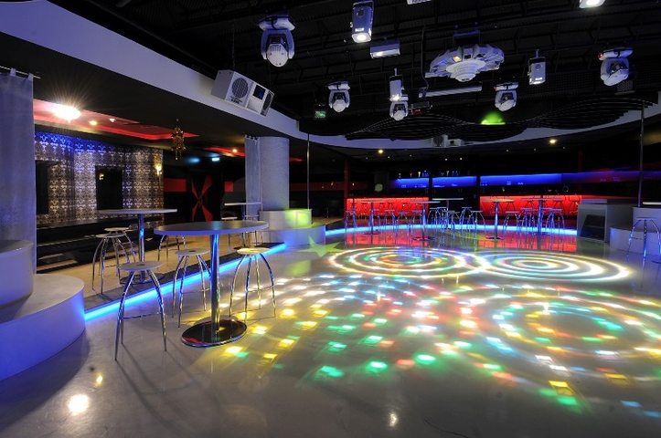 شقة حصرية 2 + 1 من المالك في مجمع سيدي الذهبي