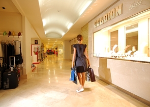 شقة حصرية 2 + 1 من المالك في مجمع سيدي الذهبي