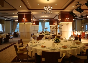 شقة حصرية 2 + 1 من المالك في مجمع سيدي الذهبي