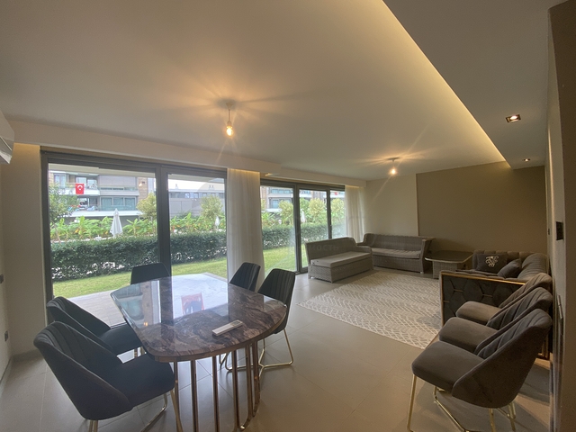 شقة 3 + 1 في حي سيتيلر أنطاليا 